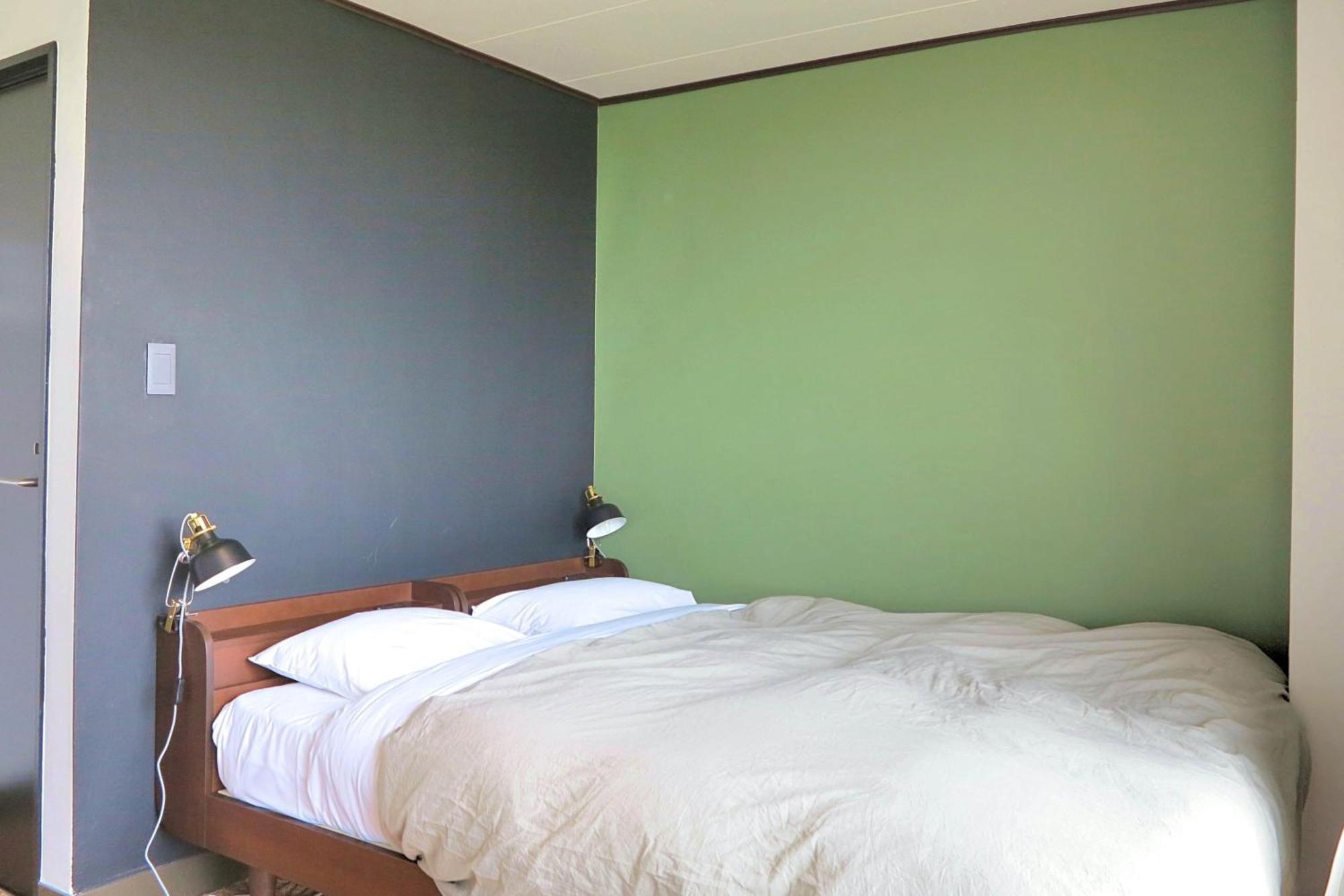 J-Hoppers Lake Biwa Guesthouse Оцу Номер фото