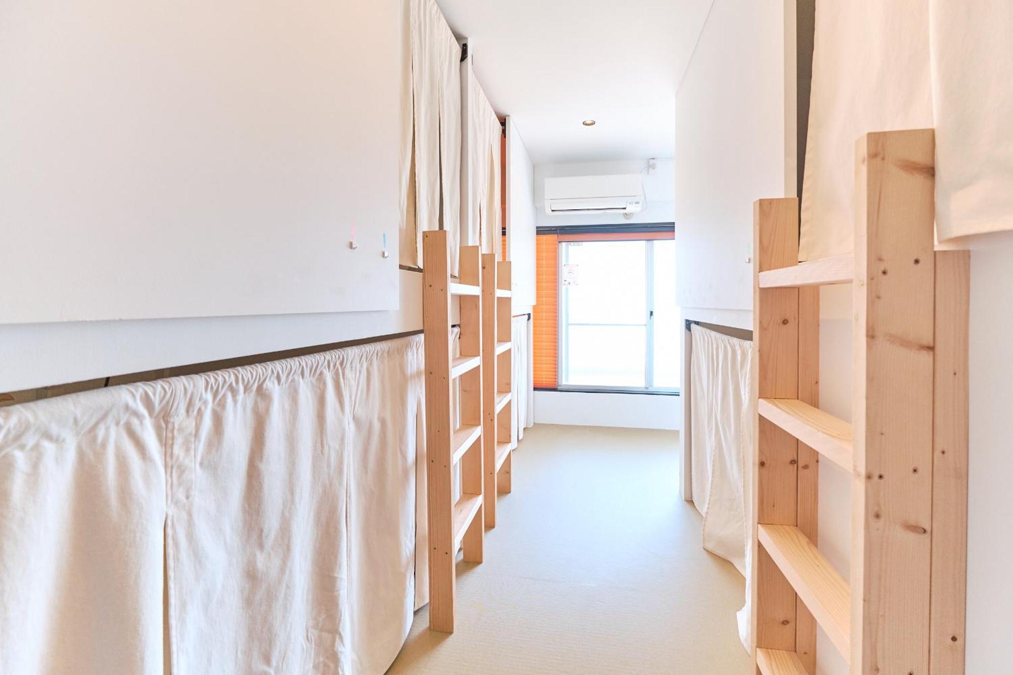 J-Hoppers Lake Biwa Guesthouse Оцу Номер фото